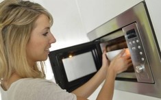 ‘Εξυπνες συμβουλές για αποτελεσματικό καθάρισμα στην κουζίνα!